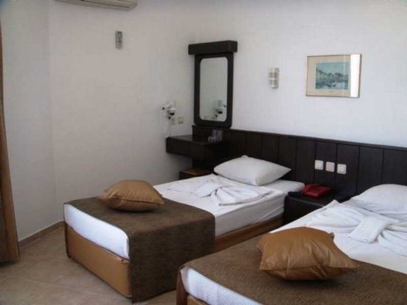 Kleopatra Celine Hotel Alanya Exterior foto
