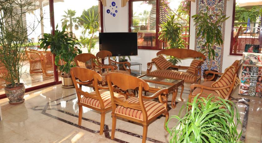 Kleopatra Celine Hotel Alanya Exterior foto